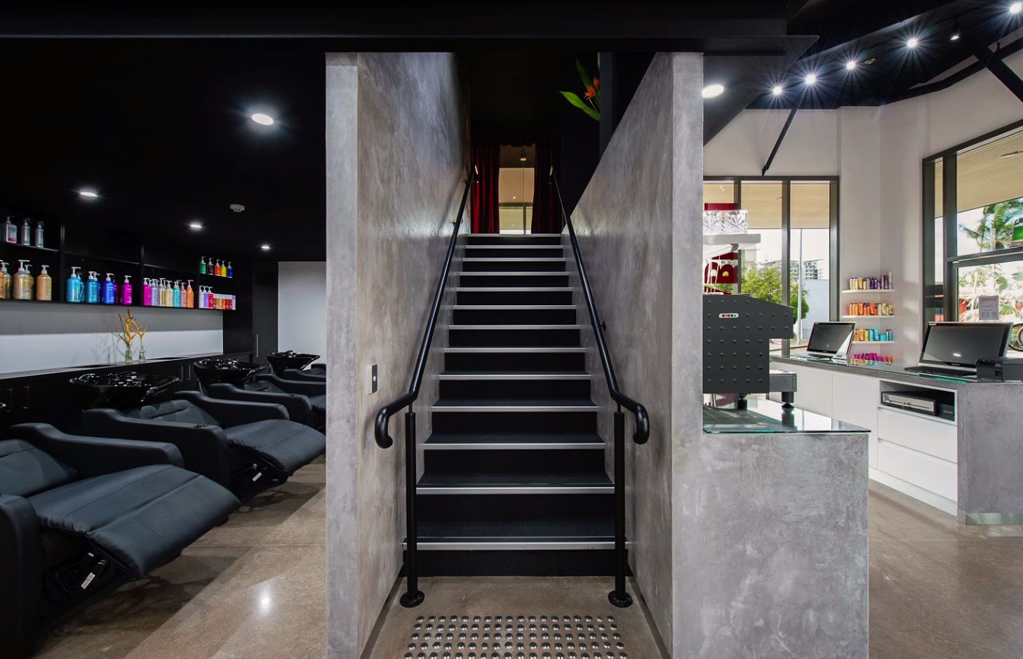 Contact Kabuki Haircutters Darwin